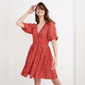 Madewell Red Sophia Mini Dress in Bandana
Flower - size Small